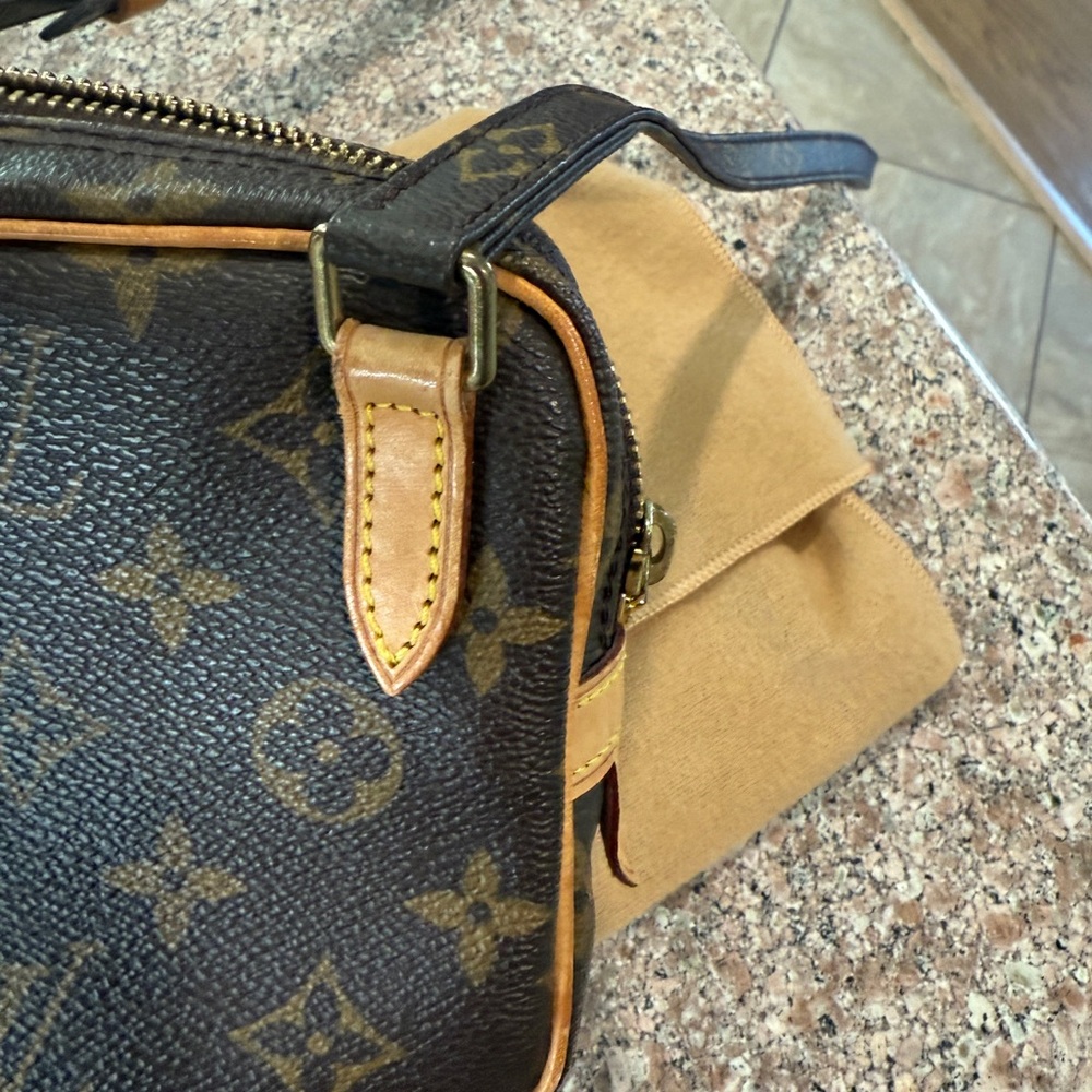 Louis Vuitton Marly Bandouliere - Picture 6 of 10
